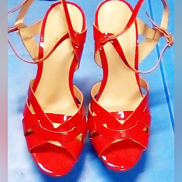 OFFICE LONDON Red Patent Leather Strappy Platform Sandals - Picture 1 of 8